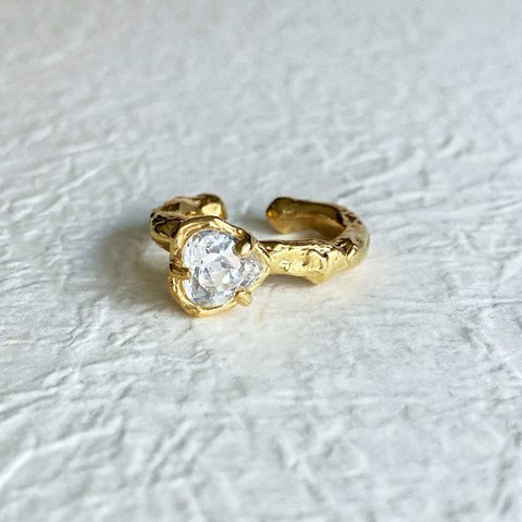 ギラギラ輝く石付きイヤーカフ【Melty/CZ ear cuff(gd)＜heart6mm CZ＞】