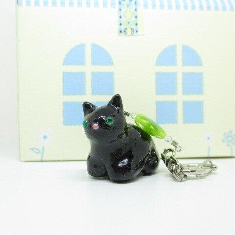 ☆(=^・^=)黒猫さんキーホルダー°˖✧緑の星☆
