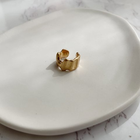 mat earcuff イヤーカフ　韓国ピアス　マットゴールド