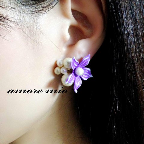 Spring Flower and Pearl Earrings ／ Purple