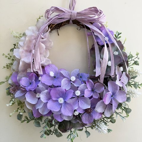 パープルの紫陽花のリース