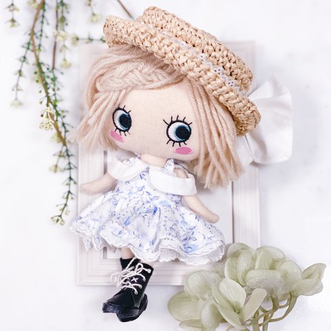 お花のオフショルワンピース＊イーマリーちゃんサイズ