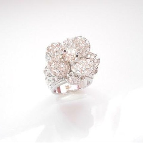 ～graceful crystal cameria Ring～　　グルーデコ