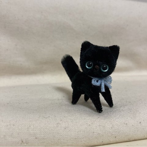 ブルーアイ　黒猫ちゃん　モールアート　モールベア 