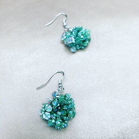 green×green フックピアス