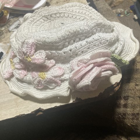 レース編み桜帽子