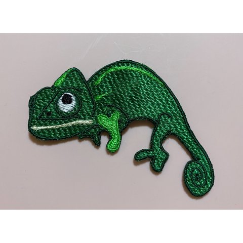 カメレオン刺繍ワッペン　小