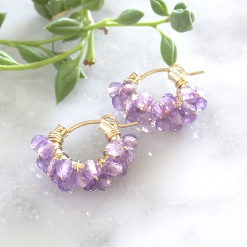 送料無料14kgf Amethyst light color pavé pierced earrings / clip on フープピアス