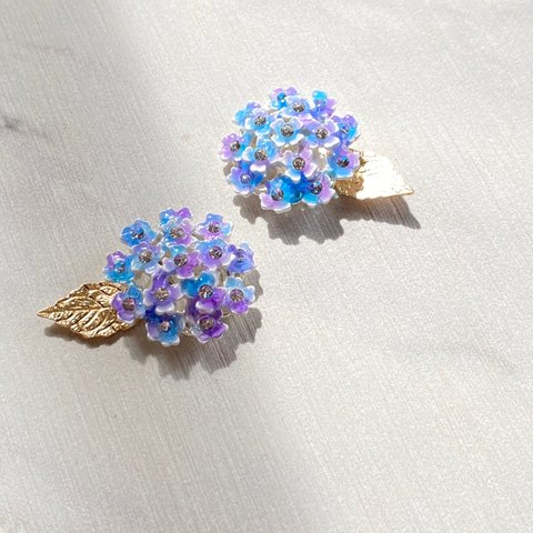 紫陽花 メタル ピアス/イヤリング