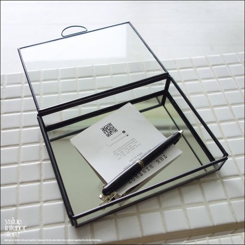 真鍮ガラスケースSQUM コレクションケース ショーケース 手作り 展示ケース ジュエリーケース 小物入れ エスニック ハンドメイド 什器