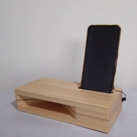 スマホスピーカー・スマホスタンド