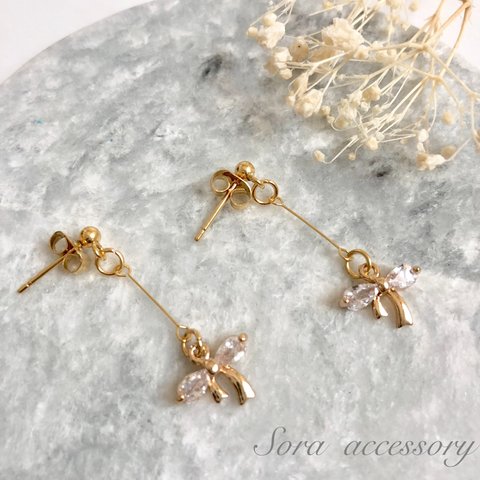 ＊ジルコニアミニリボン🎀ピアス・イヤリング＊