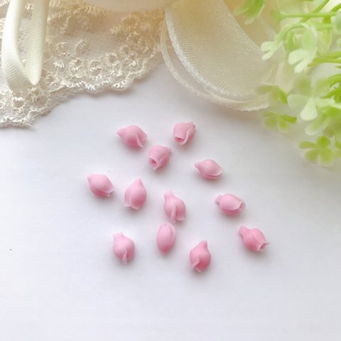 小さな花  穴なし　チューリップ　ミニサイズ　パーツ  1 ピンク