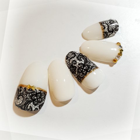 Lace Nail Black×White