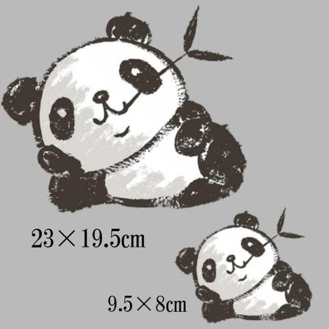 アイロン転写シート　笹をくわえたパンダ　大小２枚セット　ぱんだ　panda