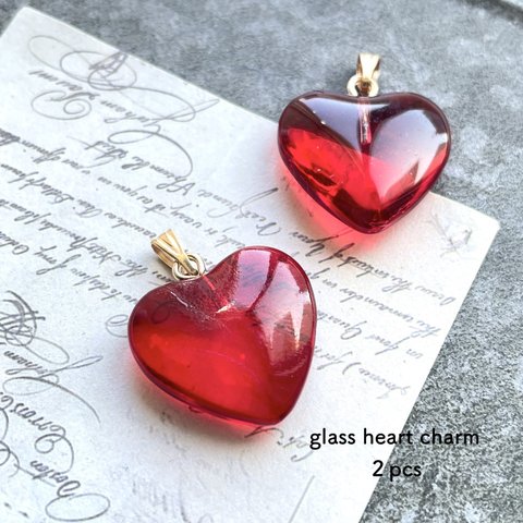 2pcs★charm・heart red（ガラスハートチャーム）