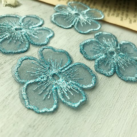 【￥450→￥350】在庫限り【4個】刺繍フラワー《ブルー》A47