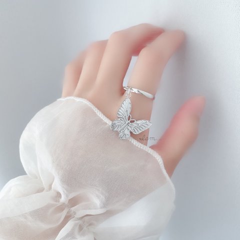 🦋 silver butterfly charm ring