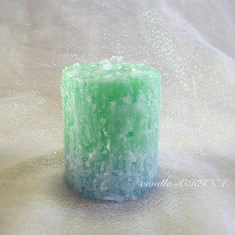 《雪が舞ってるようなキャンドル☆》Snow short candle -Green*Blue-