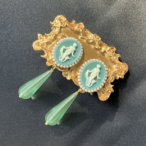 Grecian Nymph Cameo earrings /イヤリング 