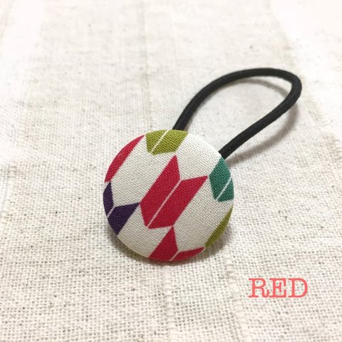 【送料無料】矢絣柄くるみぼたんヘアゴム　-red-