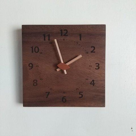 モンキーポッド  木の掛時計28cm四角