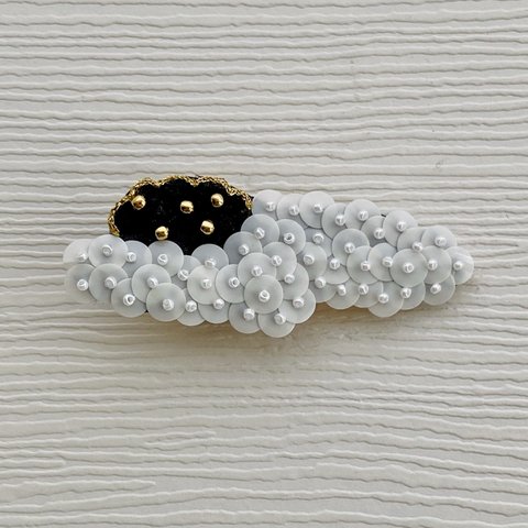 刺繍ヘアクリップ  [ nuages moelleux ]  gold