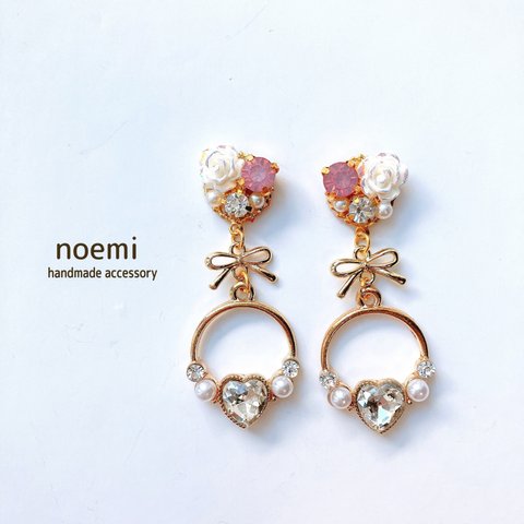 白 薔薇 ビジュー 姫系 ピアス/イヤリング