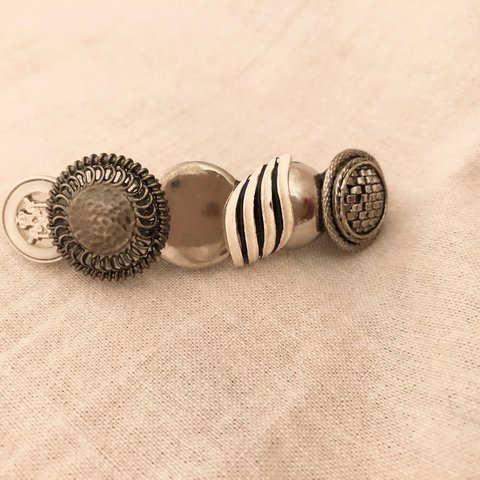 vintage button  silver×white バレッタ