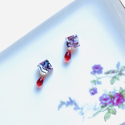 赤螺鈿と赤い雫のピアスイヤリング 【1582】＃ギフト　 Red Mother-of-pearl Red Drop pierced earrings　#フォーマル　#プレゼント