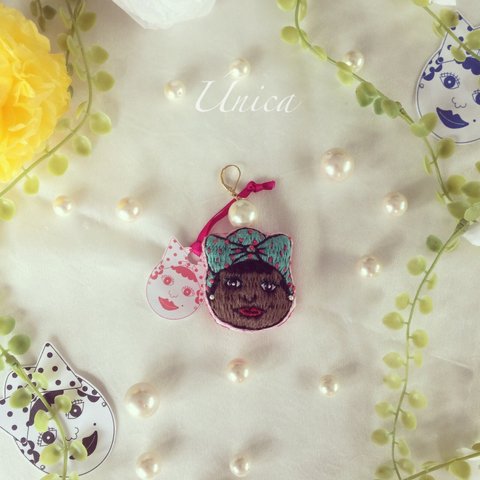 Únicaちゃんピアス≪Pierced earrings［Única］P-0001P/W≫