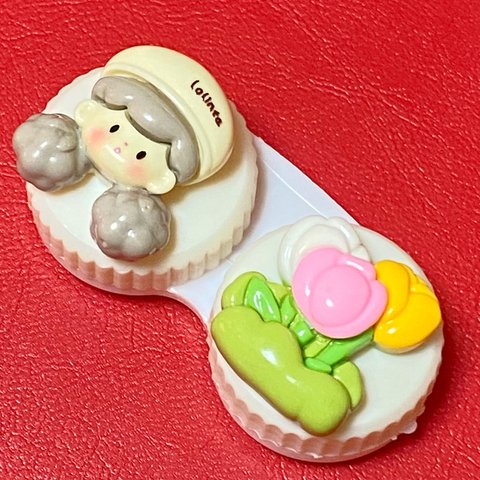 コンタクトケース