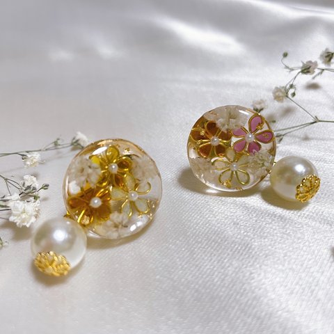 かすみ草と小さなお花のピアス＆イヤリング