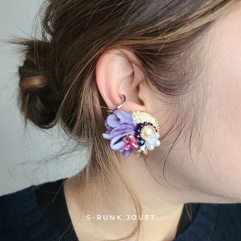 Flower×刺繍イヤリング、ピアス、パープル