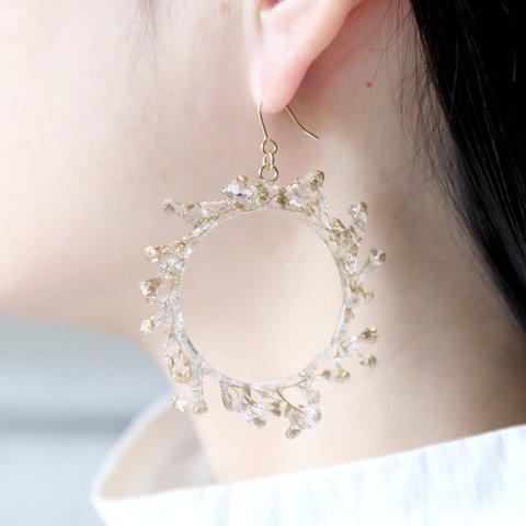 crown of baby's breath -gold-（ピアス） #357