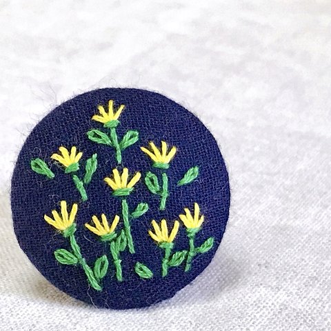 刺繍ブローチ サンプラー(フラワー) ヘアゴム可 くるみボタン　送料無料