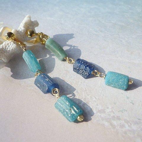 地中海ブルーのローマングラス　オンブレイヤリング　Ocean Ombre Romanglass