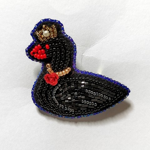ビーズ刺繍　白鳥の湖ブローチ(黒鳥)