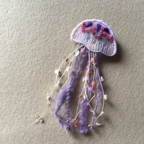 クラゲのブローチ:桃×紫