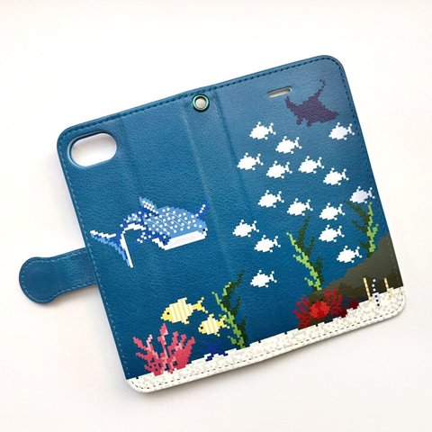 カニタコどっち？選べるドット絵水族館の手帳型スマホケース