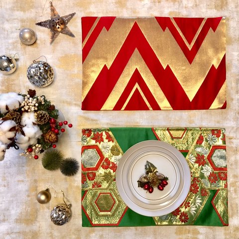 帯のランチョンマット　晴れやかな赤と緑1（２枚セット）　撥水加工　着物リメイク　クリスマス　テーブルウェア　プレイスマット　Kimono Remake Tableware place mat 
