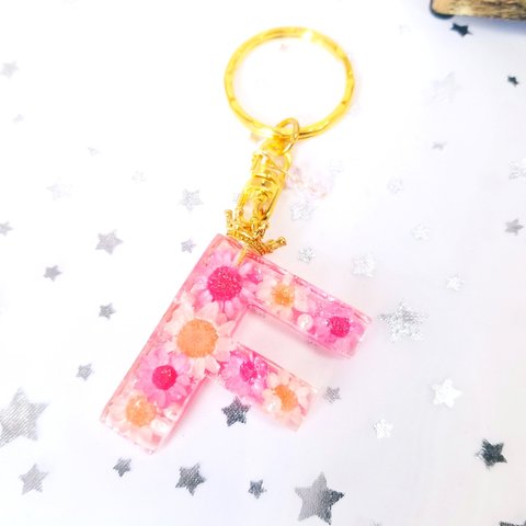 ※*送料込みイニシャルキーホルダーレジン F イニシャルレジン 王冠*※