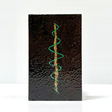 スパイラル模様の小さな作品　漆アートパネル　壁掛け　オブジェ　/  「hitosuji  . spiral」  ヒトスジ　. 螺旋