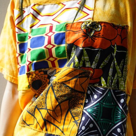 Sale タイダイ　アフリカ　バティック  パッチワーク  リメイク　Tシャツ　ユニセックス　イエロー