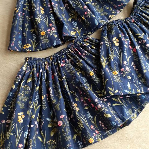 【sale‼️】🌼花柄🌼シンプルなギャザースカート