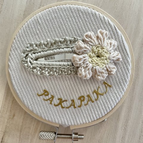 モリーの花♡ヘアピン♡キッズ♡刺繍糸