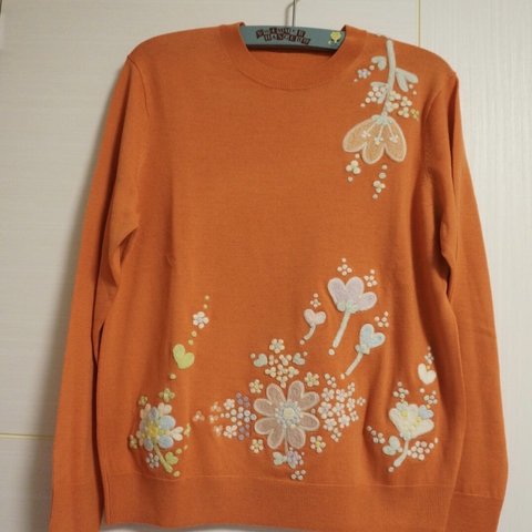 ［一点もの］オレンジクルーネックセーター