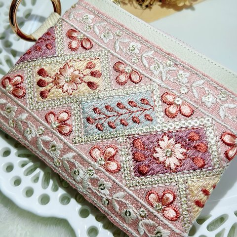 インド刺繍リボン　ポーチ【12㎝】　ご褒美　プレゼント