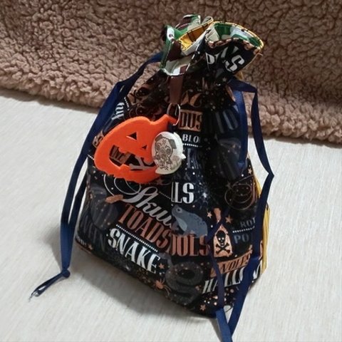 ハロウィン🎃迷彩🐶柄リバーシブル巾着緑🎃