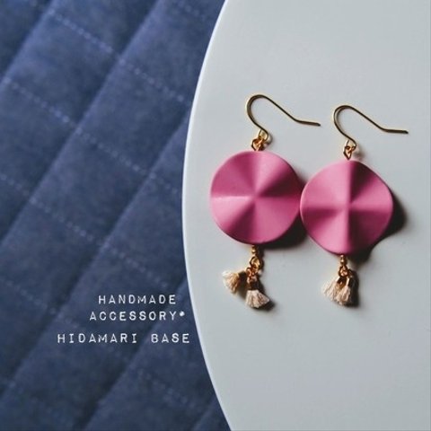 【Little bit Tassel】桜咲く◎cherryblossom/sakura*ひらひらビーズ×ミニミニタッセルの○earring* & pierce*